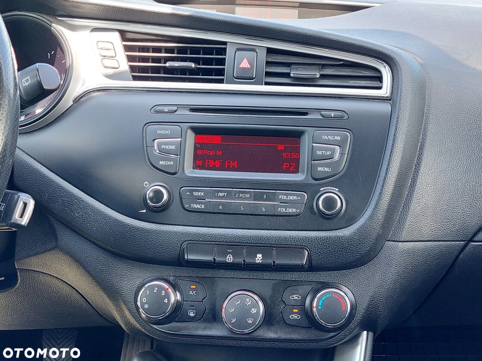 Kia Ceed Cee'd 1.4 CRDi M - 21