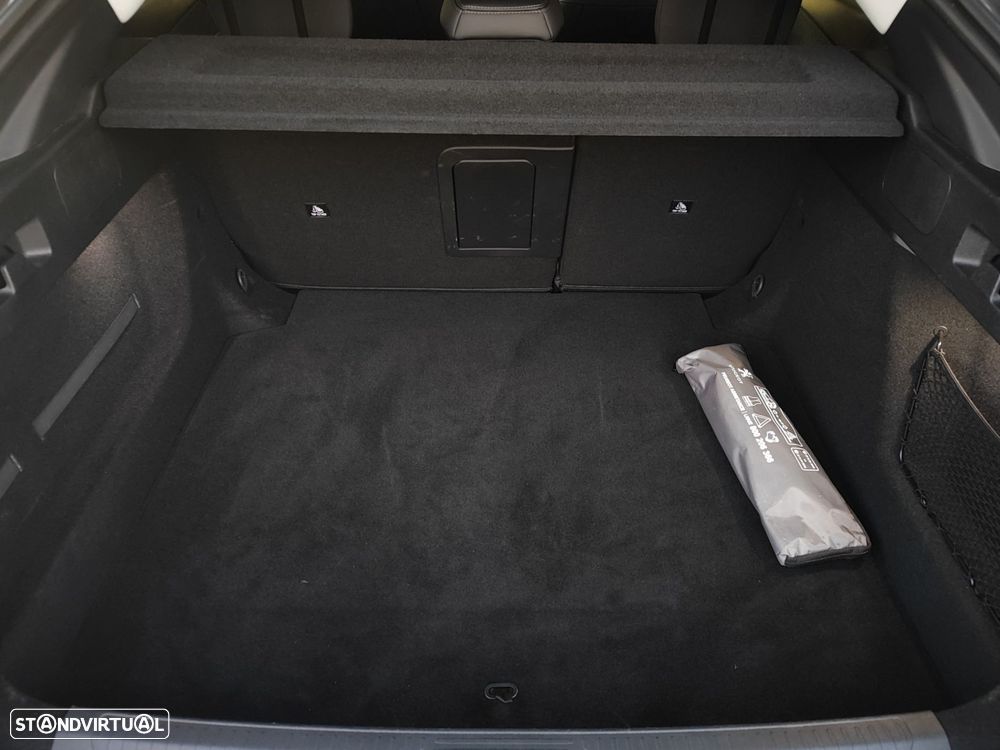 Peugeot 408 1.2 PureTech Allure EAT8 - 10