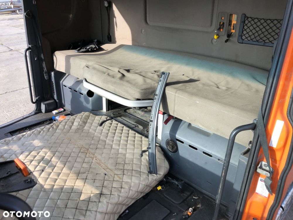 KABINA - 6804.00 PLN - SCANIA P,G,R,T - series 2003 - 2022 R 450 - 6