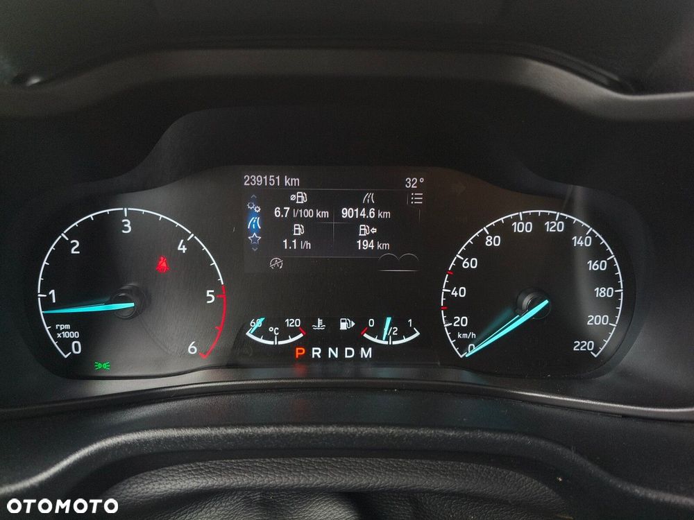 Ford Tourneo Connect Grand - 10