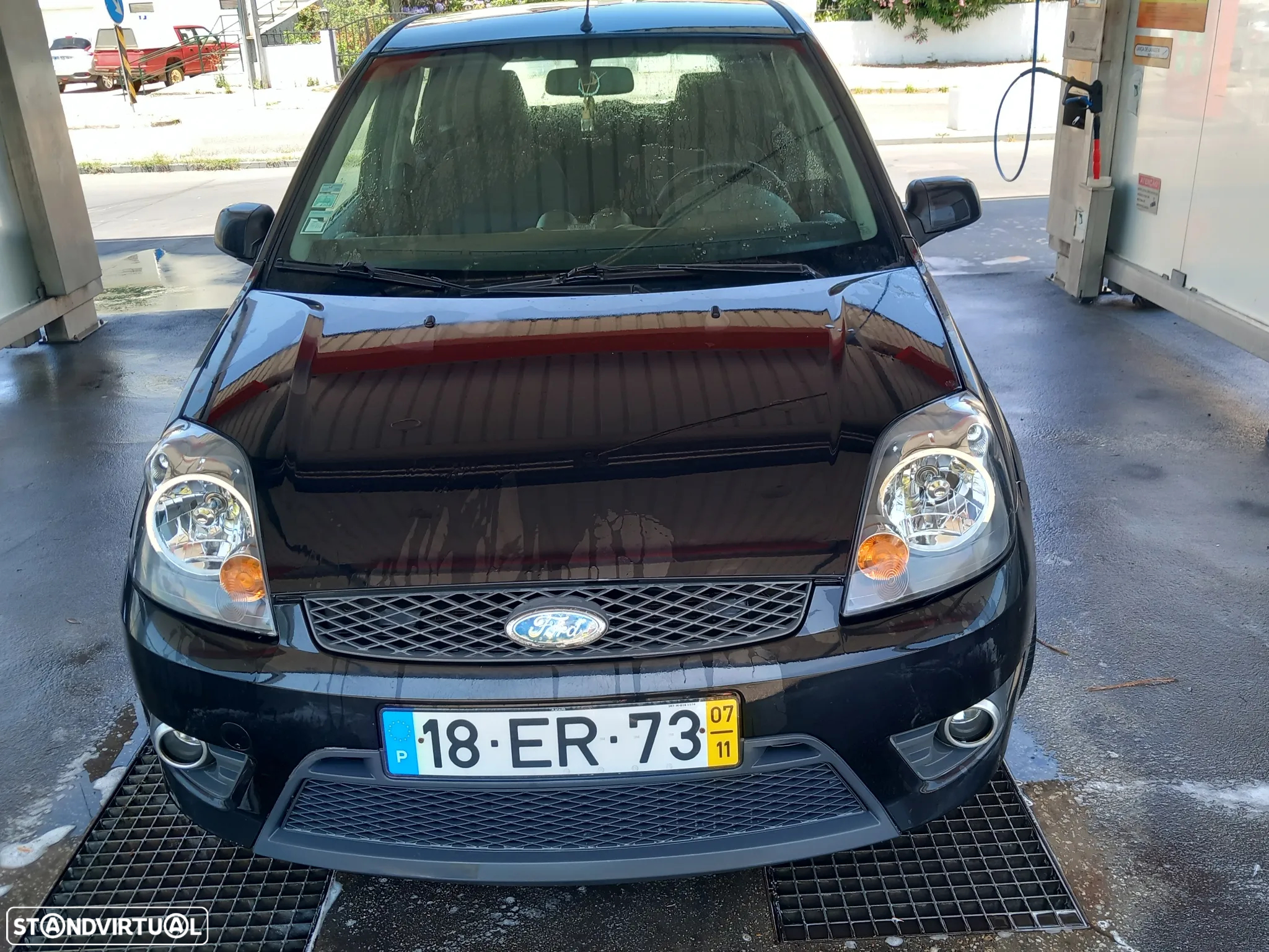 Ford Fiesta - 2