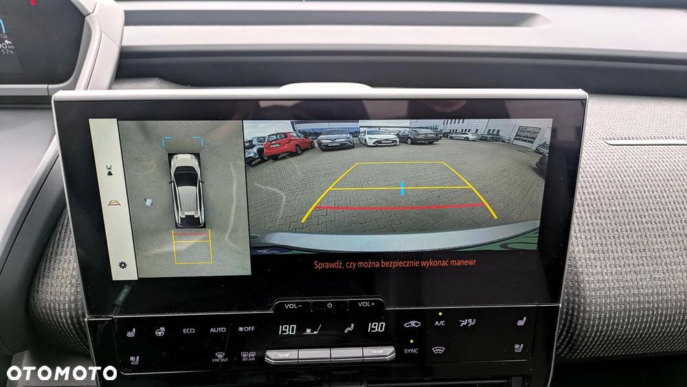 Toyota bZ4X 71.4kWh Executive - 17