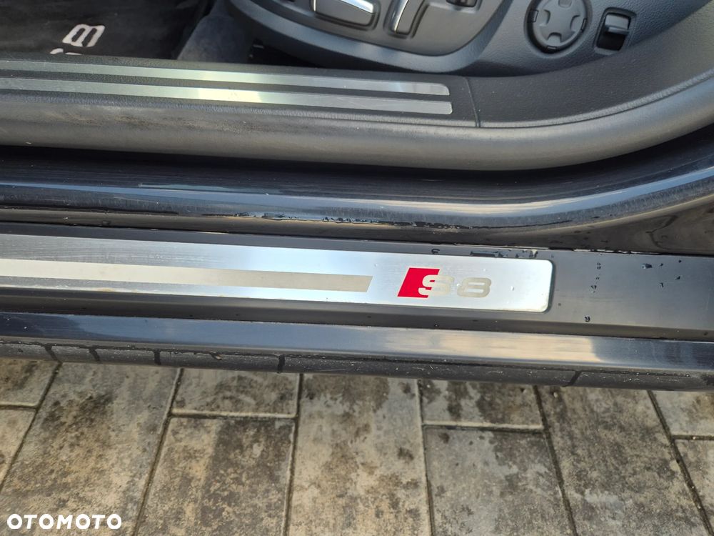 Audi S8 5.2 FSI Quattro - 37