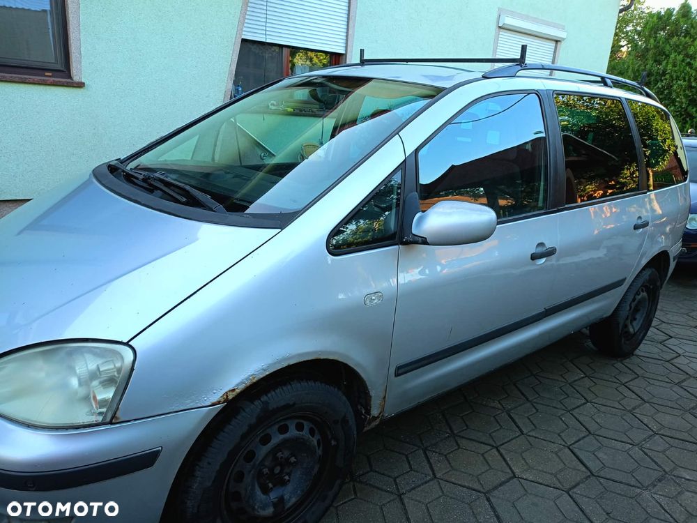 Ford Galaxy - 3