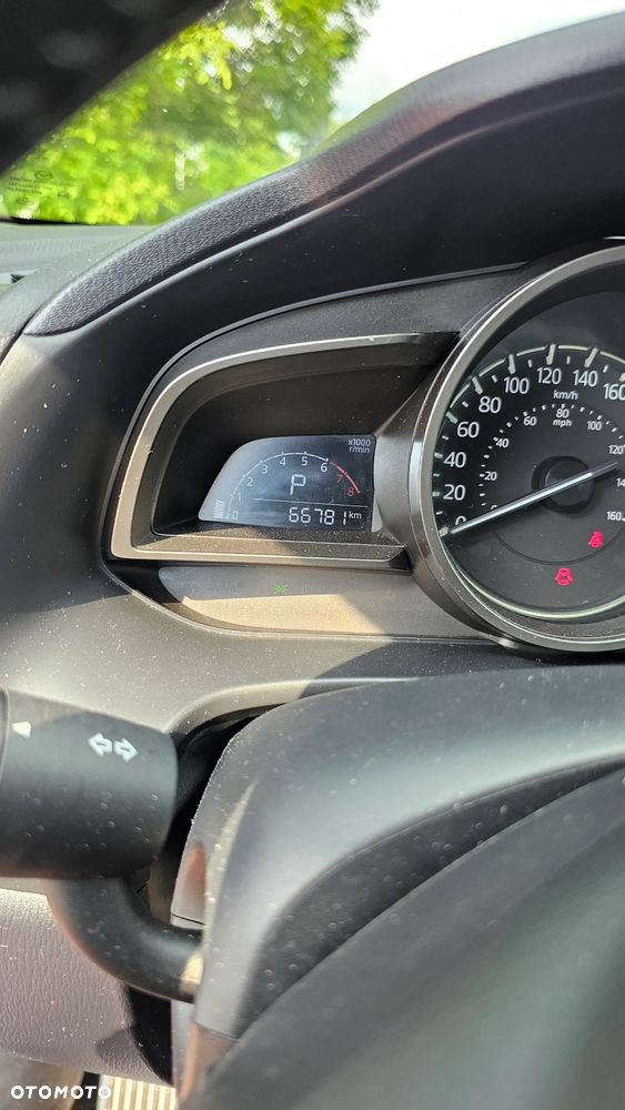 Mazda 3 - 9