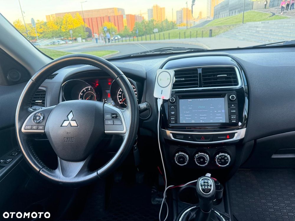 Mitsubishi ASX 1.6 Blue Sky Edition - 8