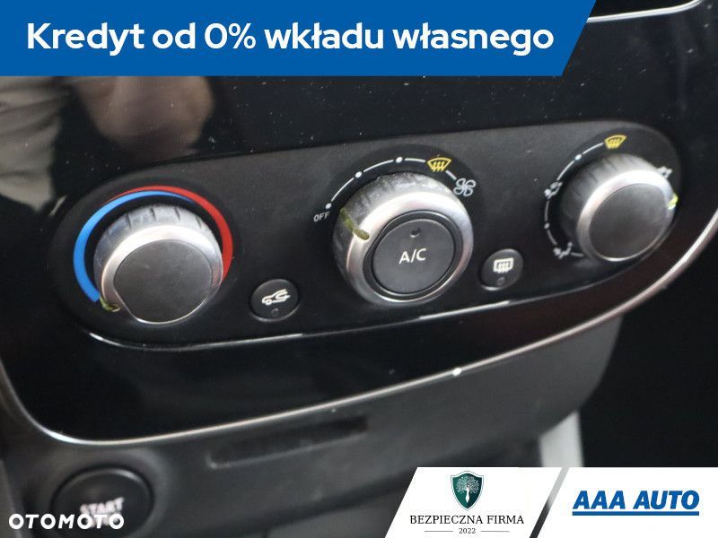 Renault Clio - 14