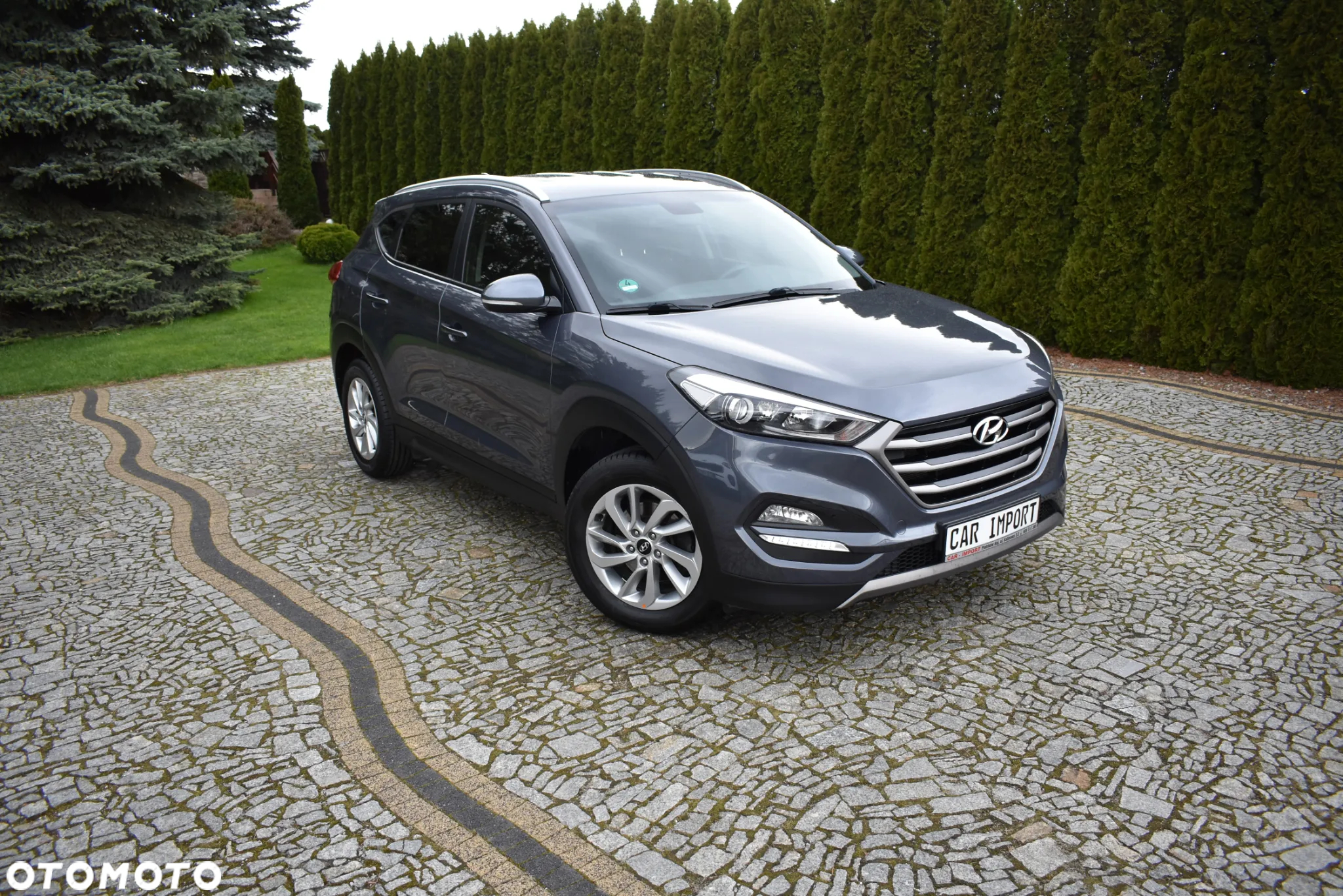 Hyundai Tucson 2.0 CRDI BlueDrive Comfort 2WD - 25