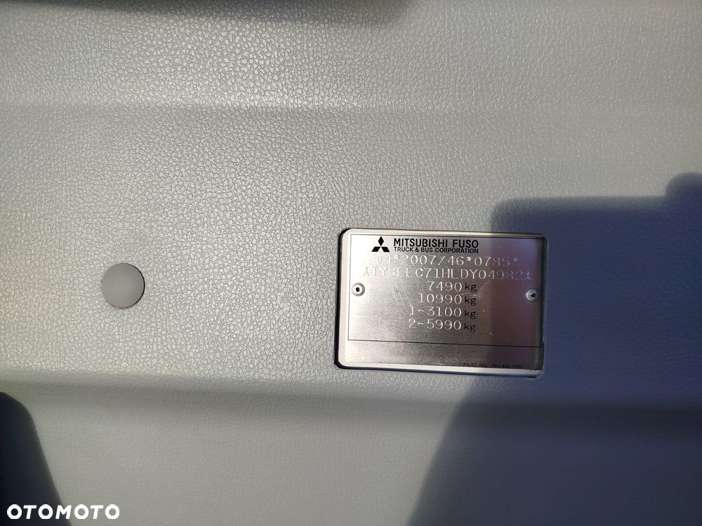 Mitsubishi FUSO CANTER 7C18 - 16