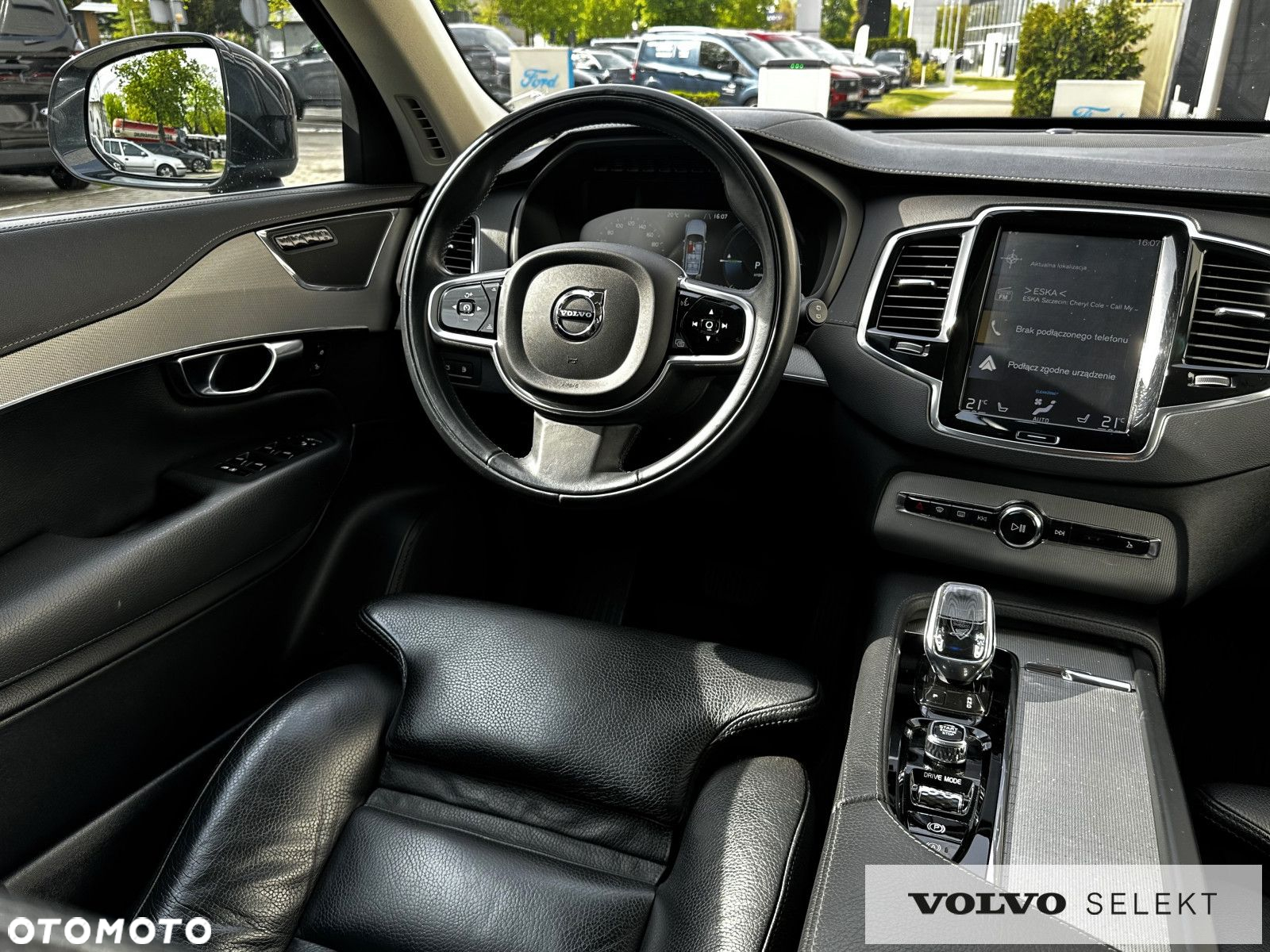 Volvo XC 90 - 22