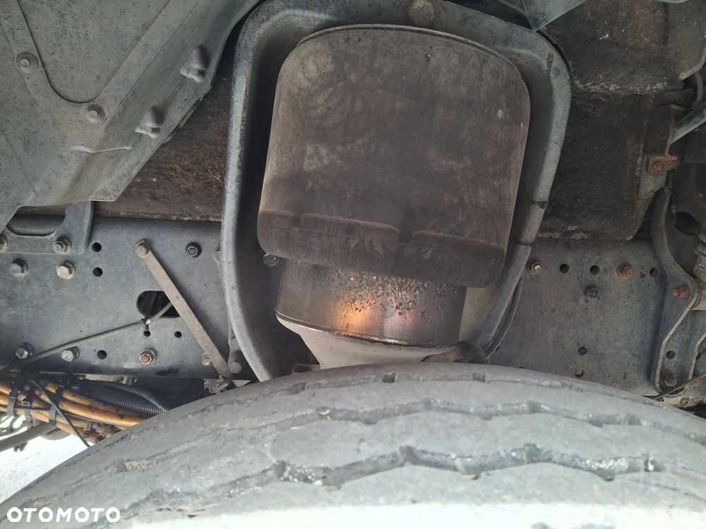 MAN TGS 18.320 Zamiatarka Bucher Optifant 70 2 Silniki Szczotki L/R Karcher Listwa Wysokiego Ciśnienia Dodatkowy Zbiornik Wody - 12