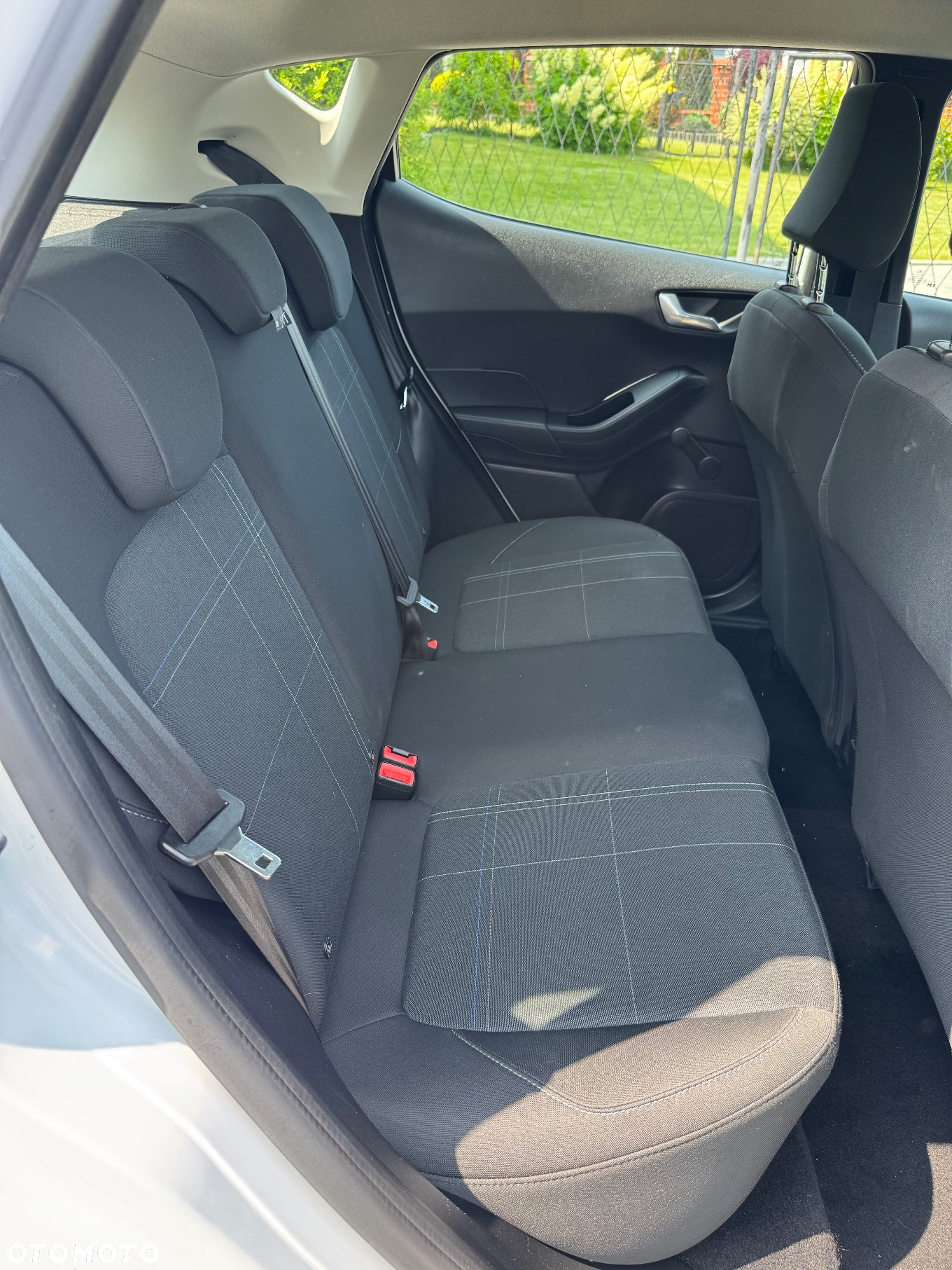 Ford Fiesta 1.1 S&S COOL&CONNECT - 26