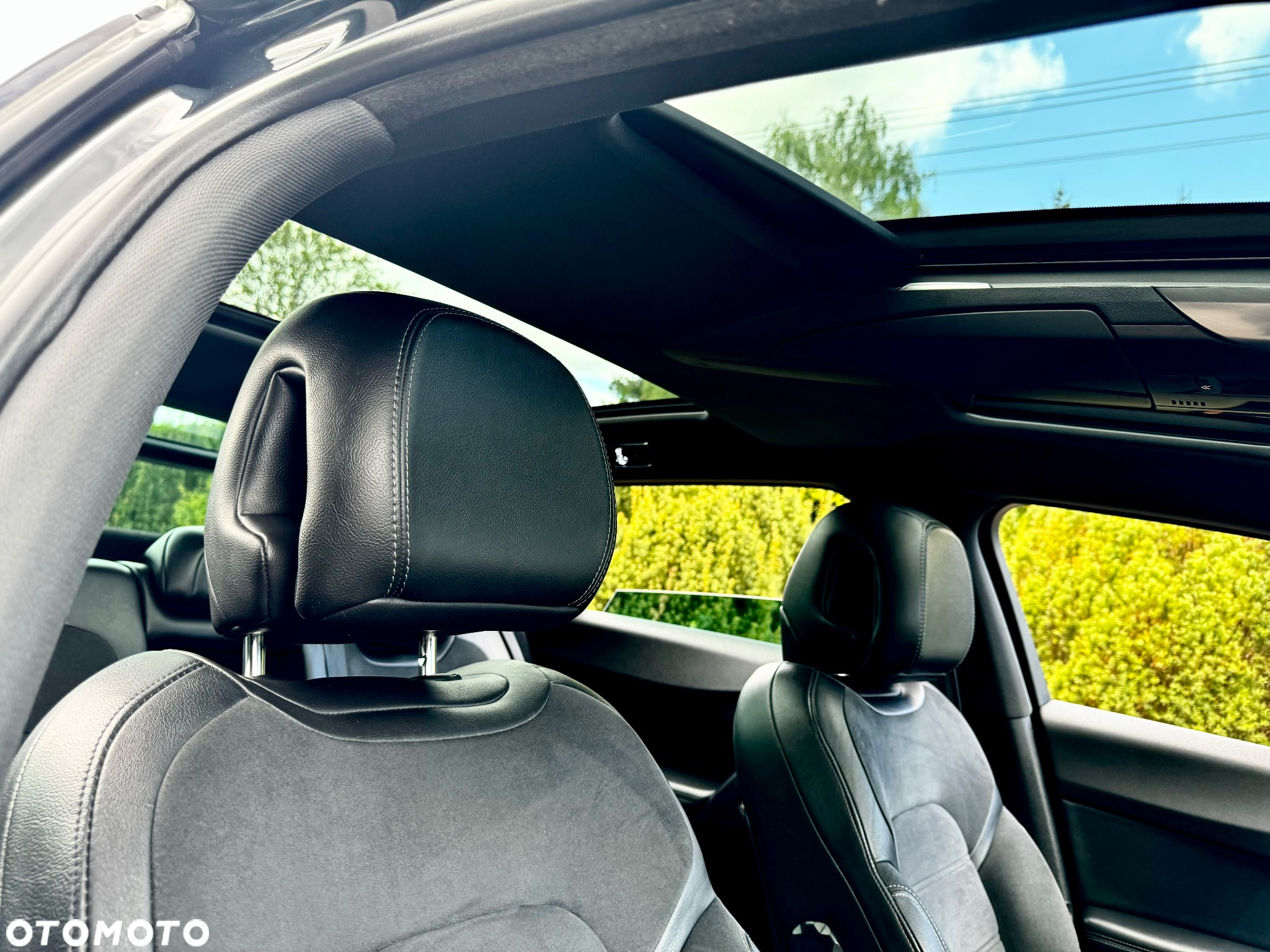 Citroën DS5 1.6 BlueHDi SoChic - 28