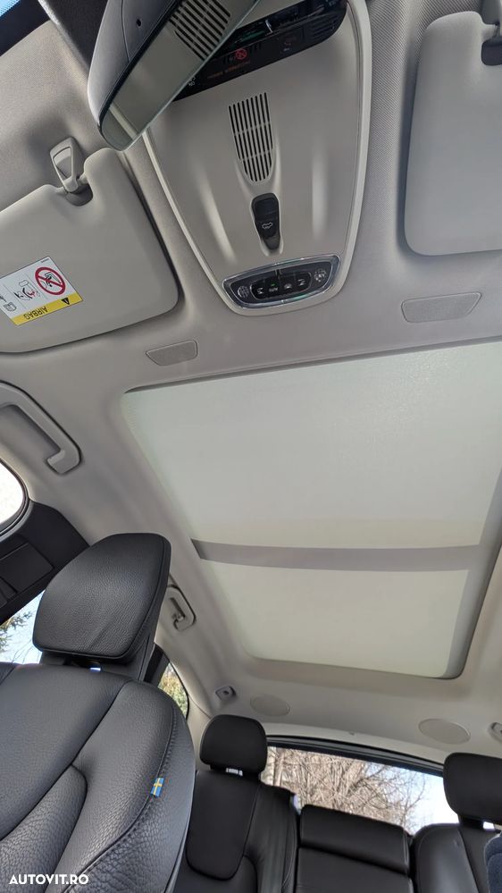 Volvo XC 60 B5 MHEV AT8 AWD Inscription - 34