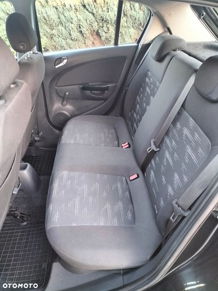 Opel Corsa - 9