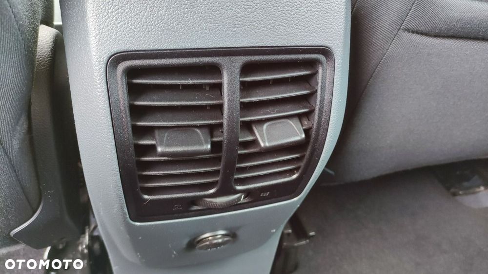 Ford C-MAX - 28