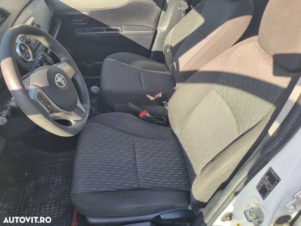 Toyota Yaris 1.0 VVT-i Comfort - 12