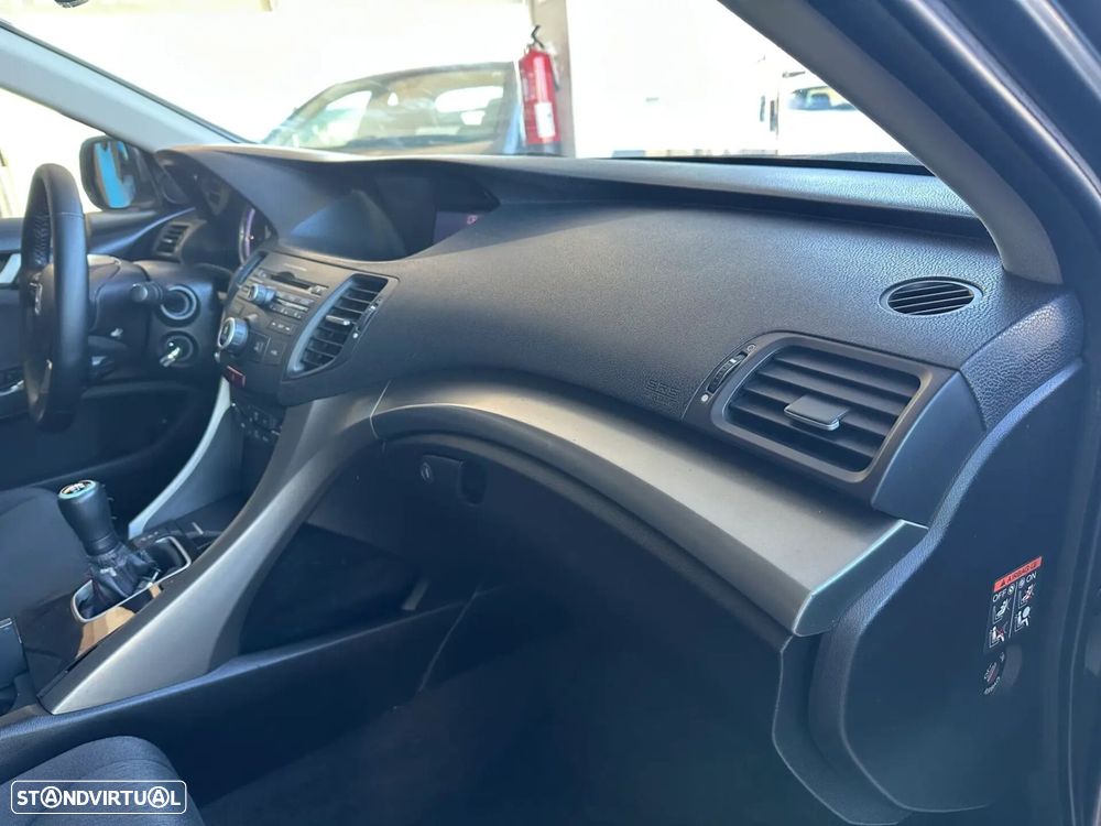 Honda Accord Tourer - 30