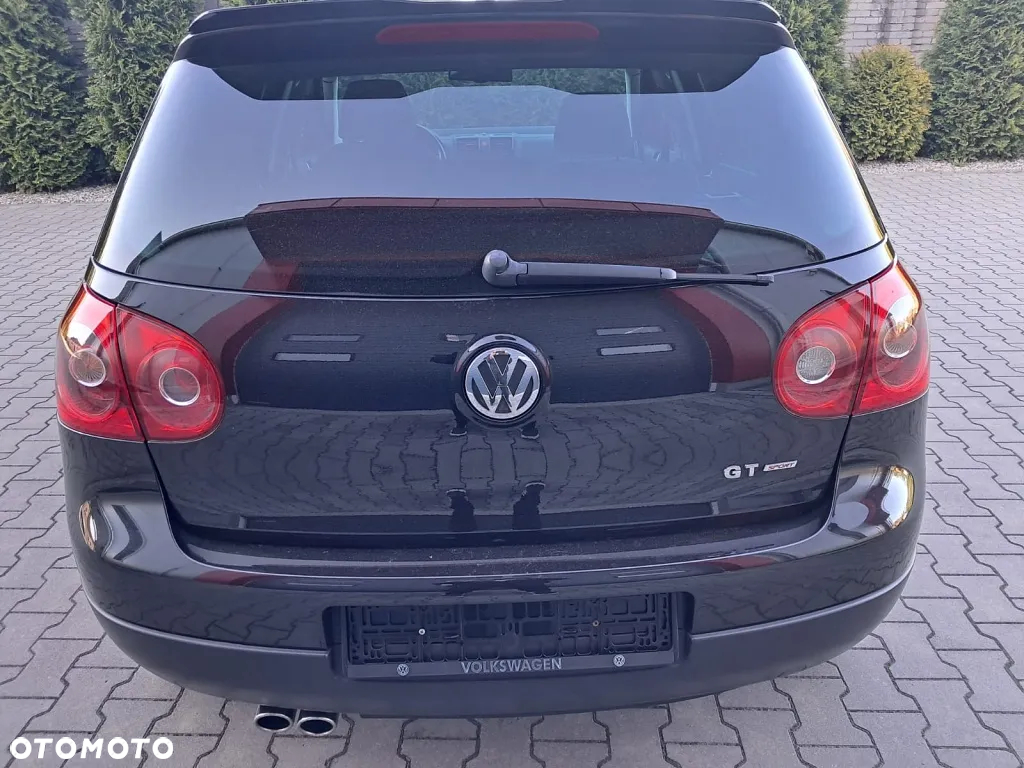 Volkswagen Golf 2.0 TDI DPF GT - 14