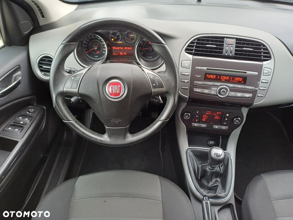 Fiat Bravo 1.4 16V My - 12