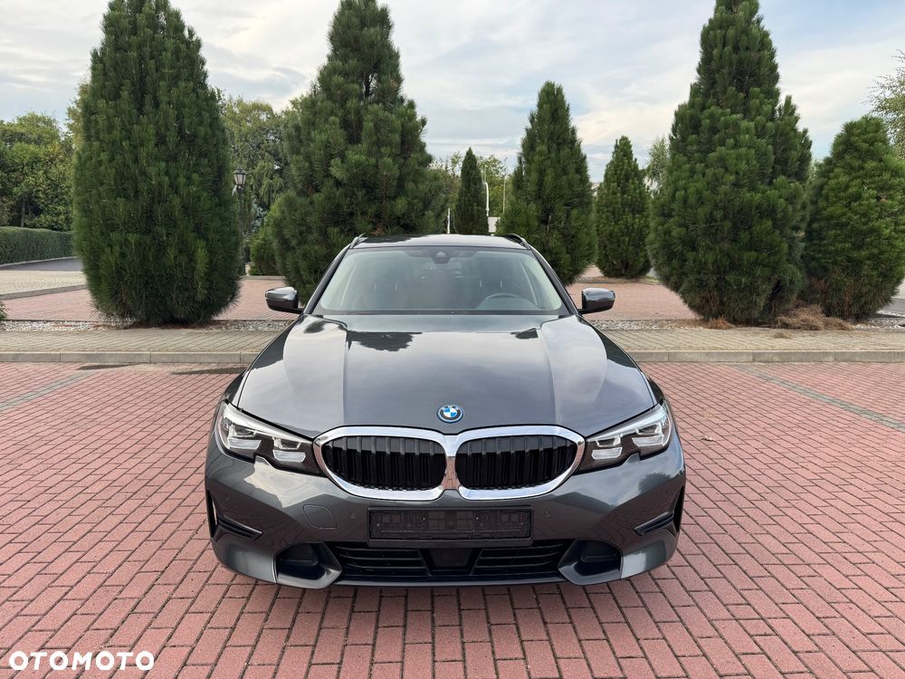BMW Seria 3 - 2