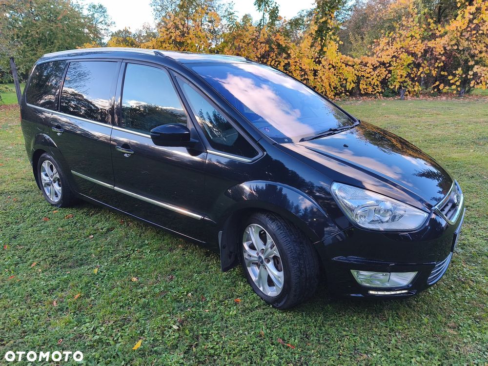 Ford Galaxy 2012 photo 2