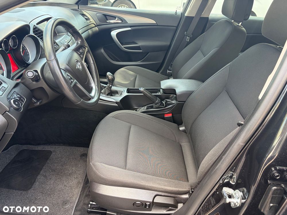 Opel Insignia 1.6 Turbo Edition - 23