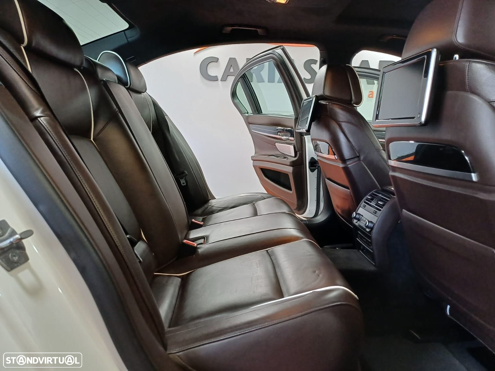 BMW 740 d xDrive Pack M - 15