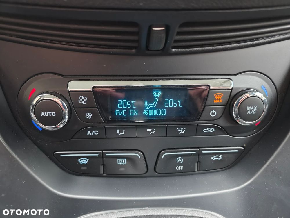 Ford Kuga 1.5 EcoBoost FWD Titanium ASS MMT6 - 17