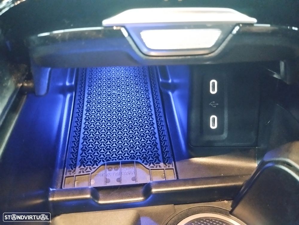 Mercedes-Benz GLC 300 de Coupe 4Matic - 44