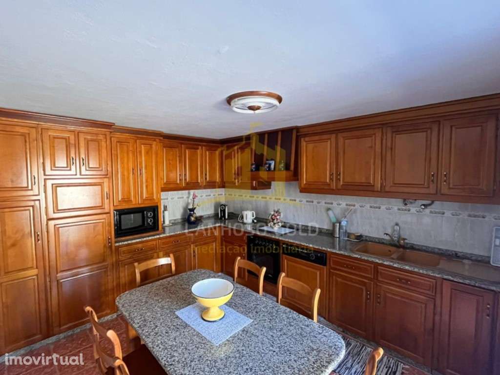 Moradia T3 em Excelente Estado - Ideal para Férias ou Habitação Per... - Grande imagem: 3/30