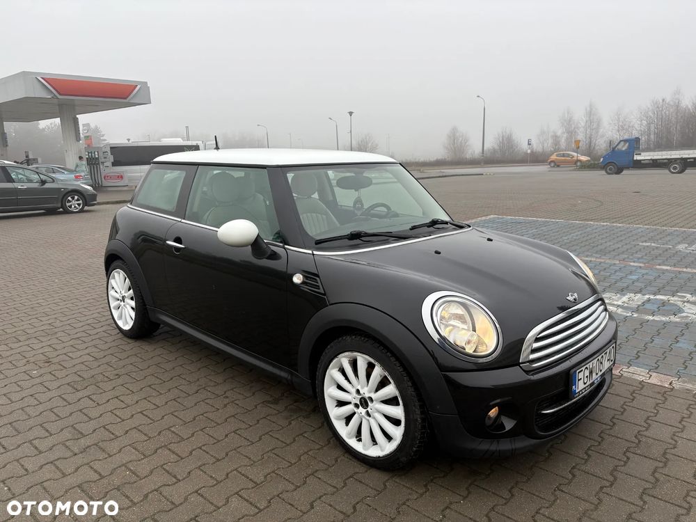 MINI Cooper D - 1