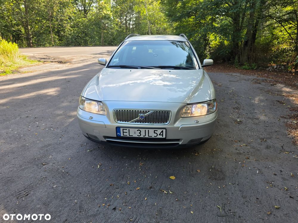 Volvo V70 2.4 Kinetic - 2