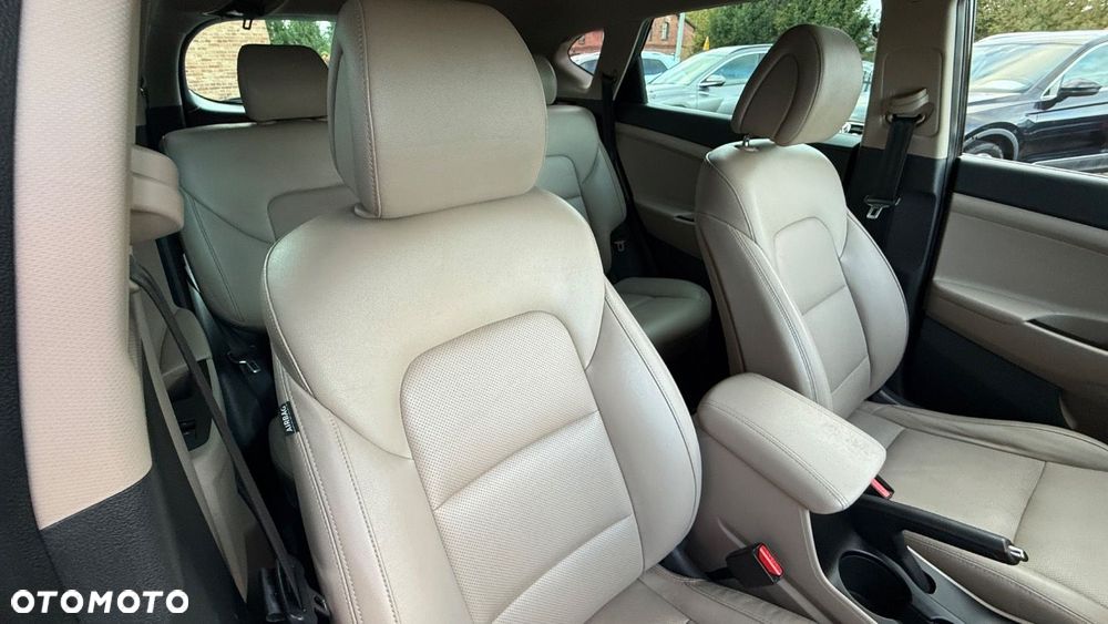 Hyundai Tucson - 28