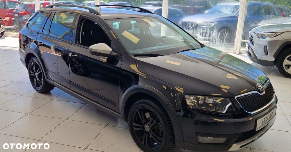 Skoda Octavia Scout 2.0 TDI 4x4 DSG - 5