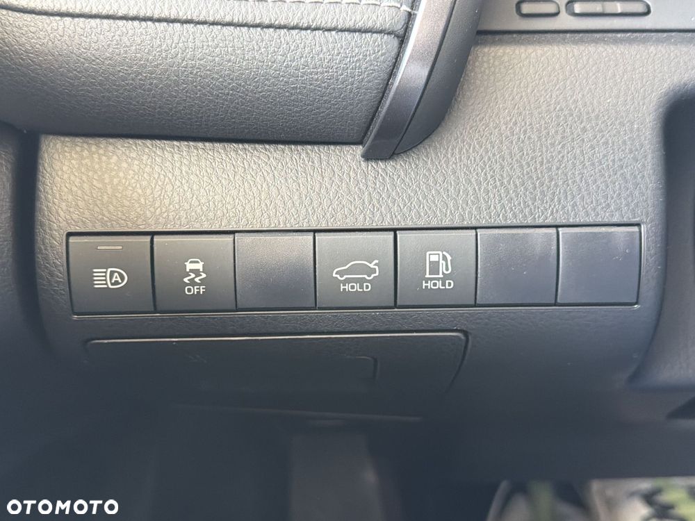 Toyota Camry 2.5 Hybrid Prestige CVT - 16