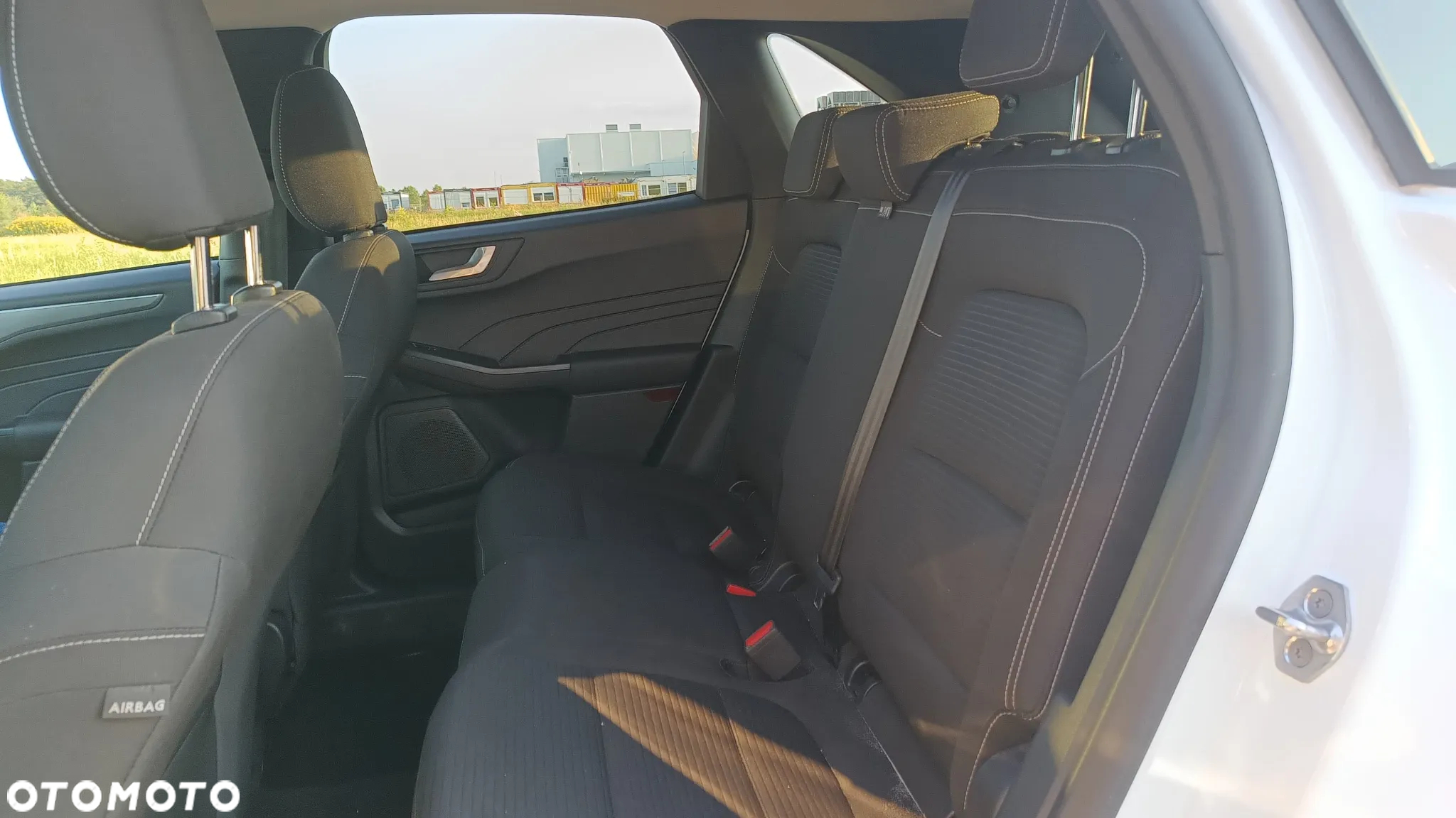 Ford Kuga 2.5 Duratec FHEV ST-LINE - 18