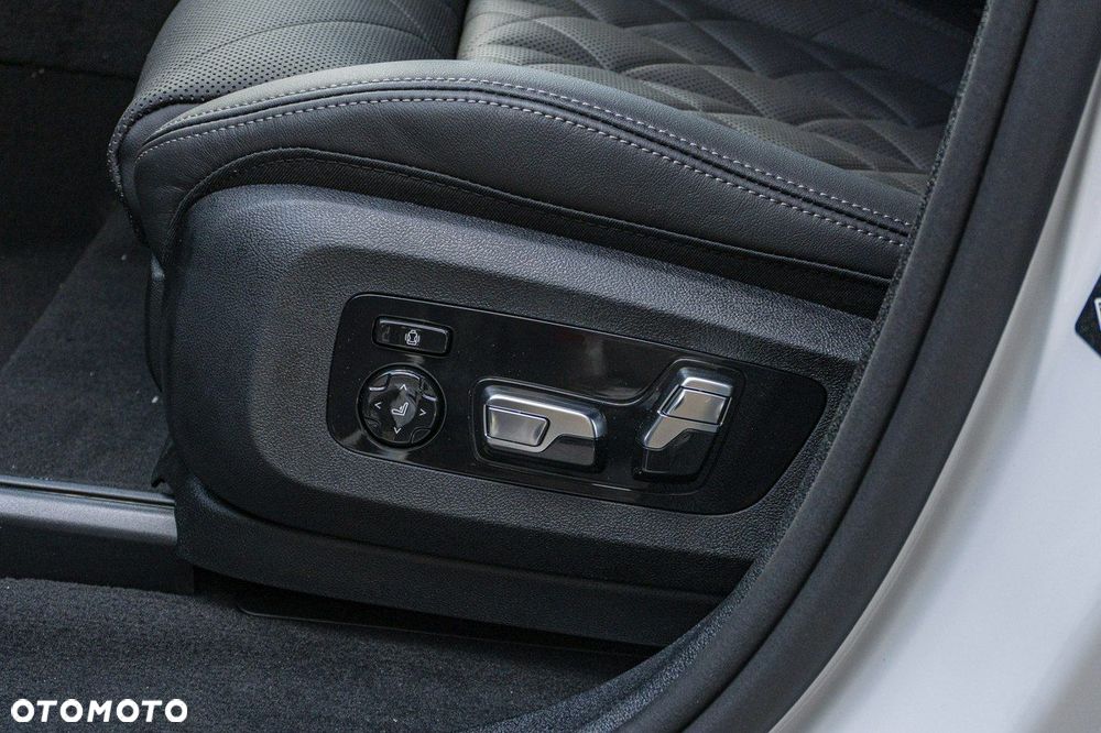 BMW X6 - 15