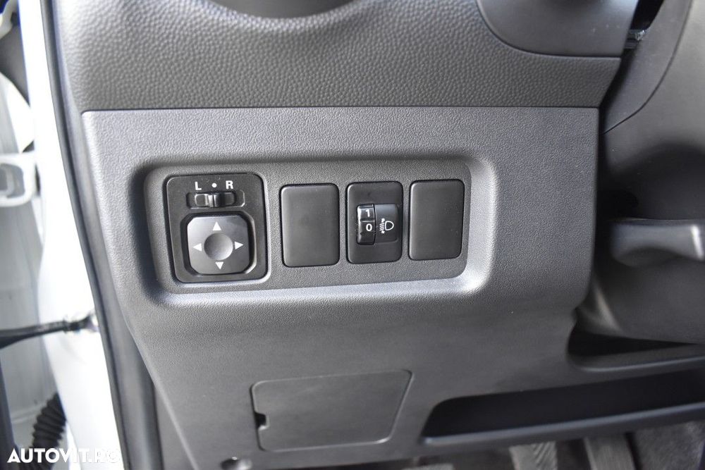 Mitsubishi Space Star - 23