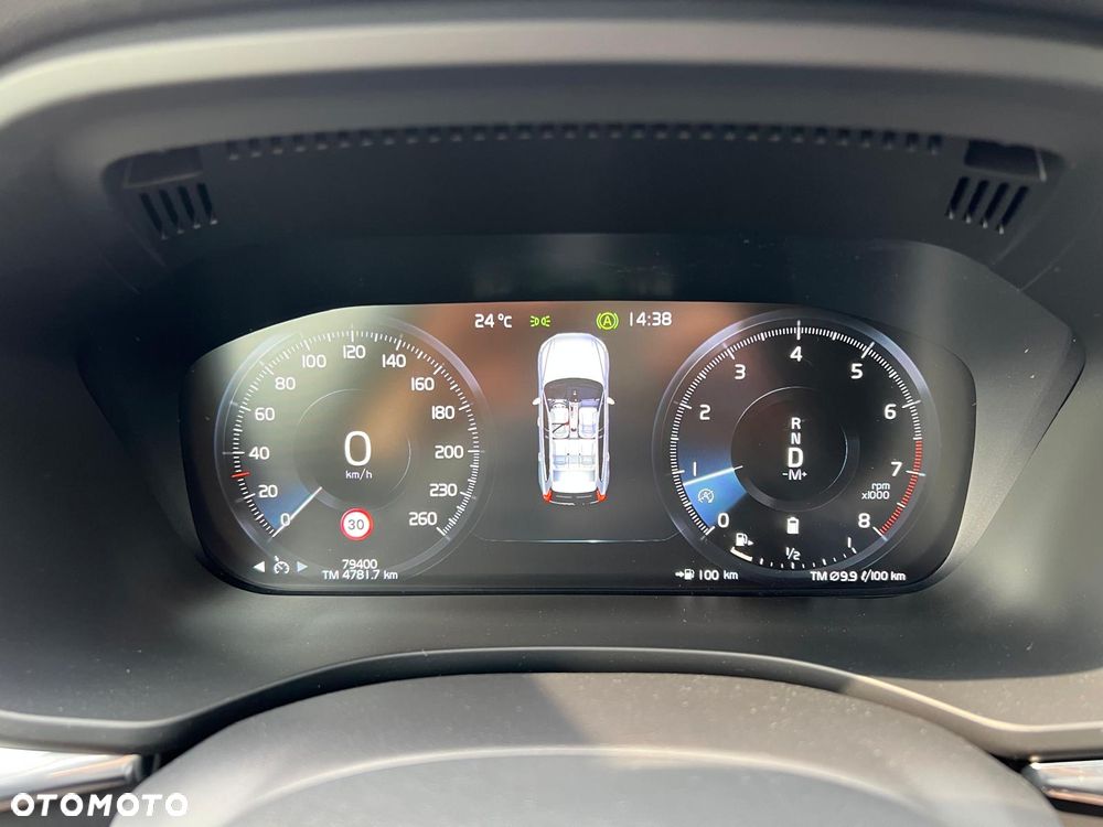 Volvo XC 60 B4 B Momentum Pro - 7