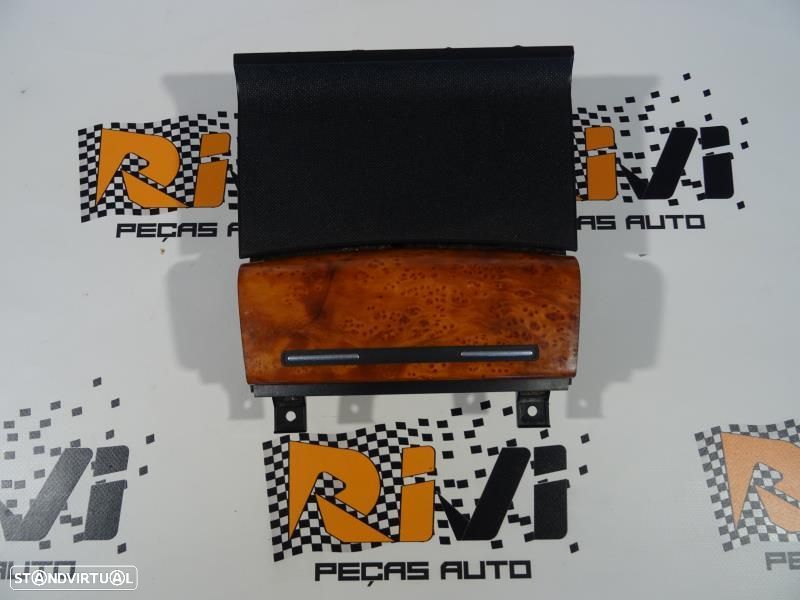 Cinzeiro Frontal Audi A3 (8P1)  Cinzeiro Da Consola Central Audi A3 8P - 1