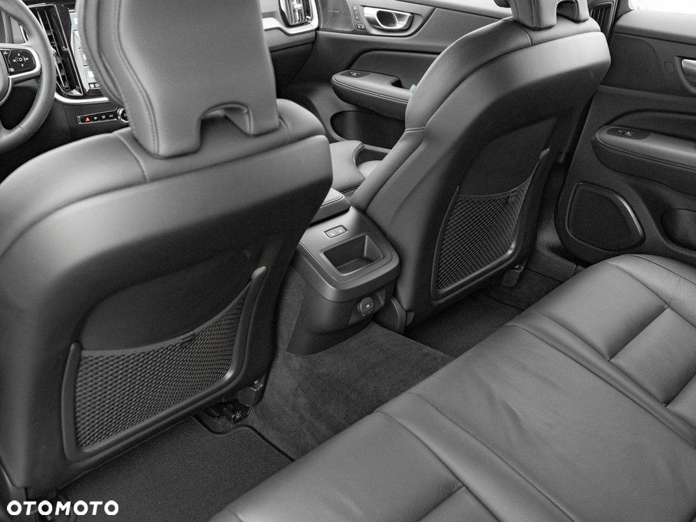 Volvo V60 - 25
