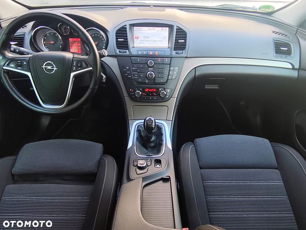 Opel Insignia 1.6 Turbo Cosmo - 23