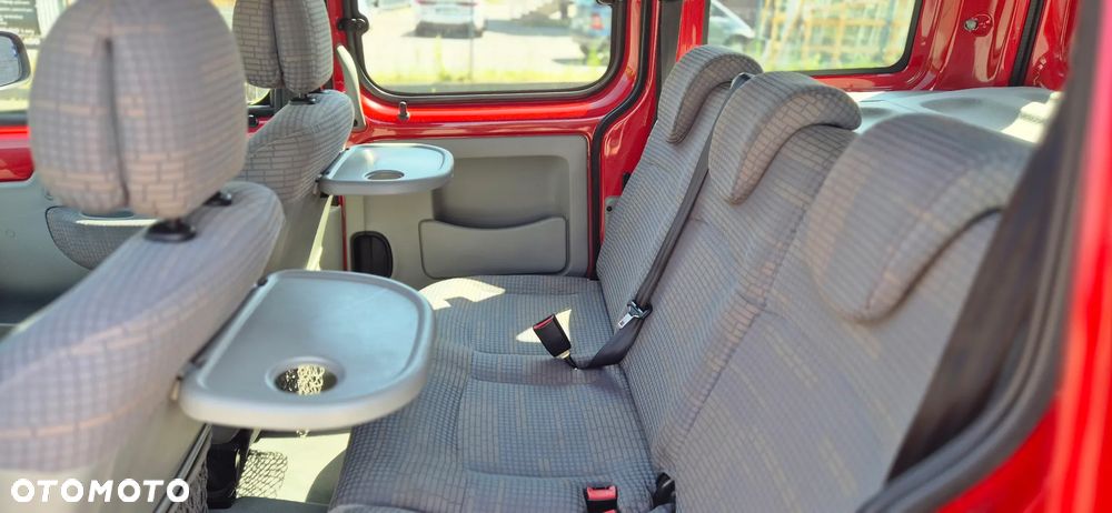 Renault Kangoo 1.6 16V Privilege - 8