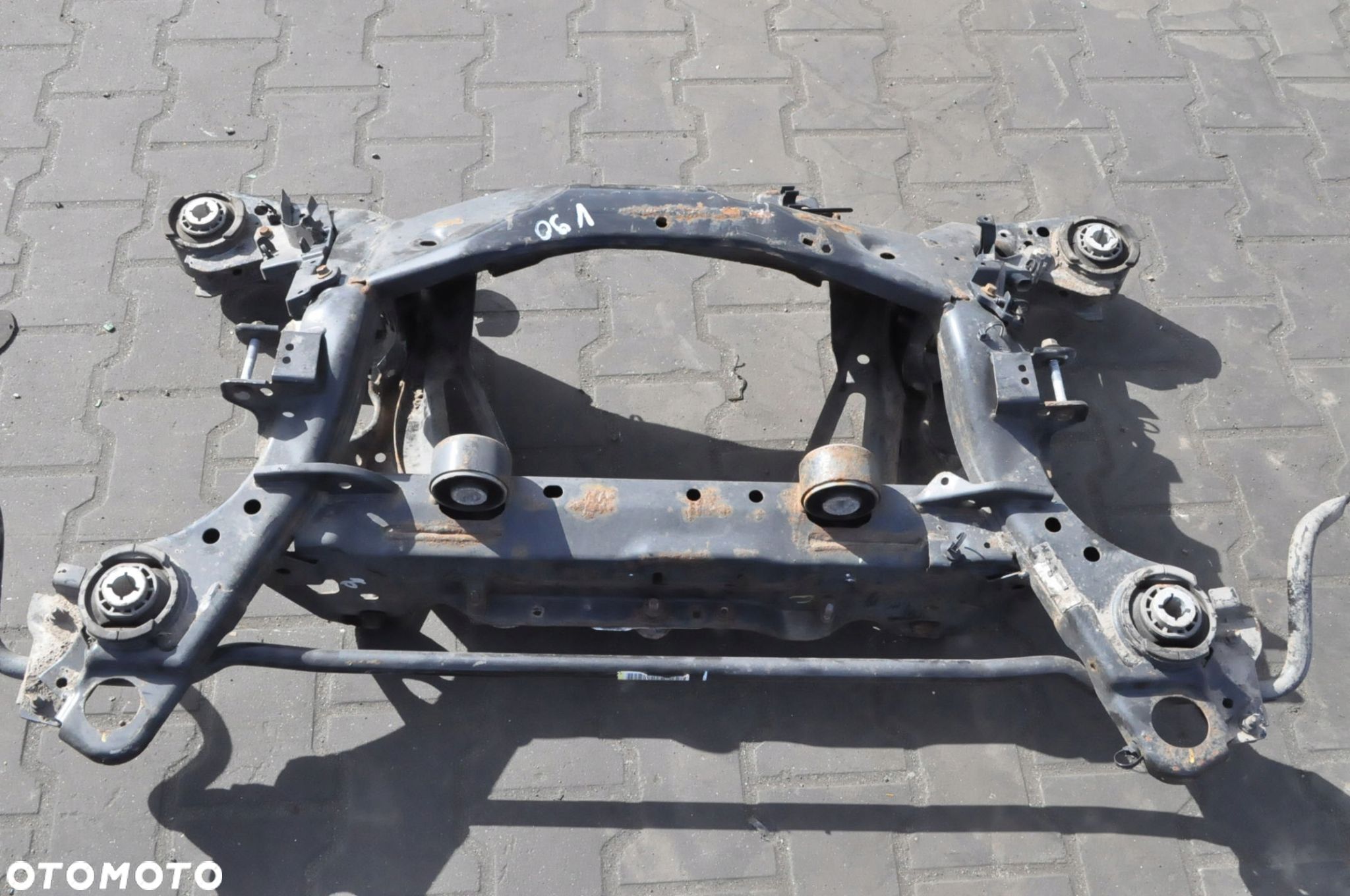 VOLVO S90 V90 T5 T6 D4 D5 AWD 4X4 SANKI BELKA ZAWIESZENIA TYŁ TYLNA TYLNE - 1