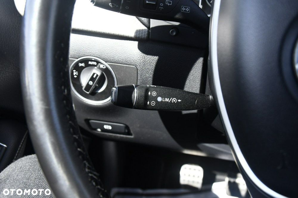 Mercedes-Benz Klasa B - 32