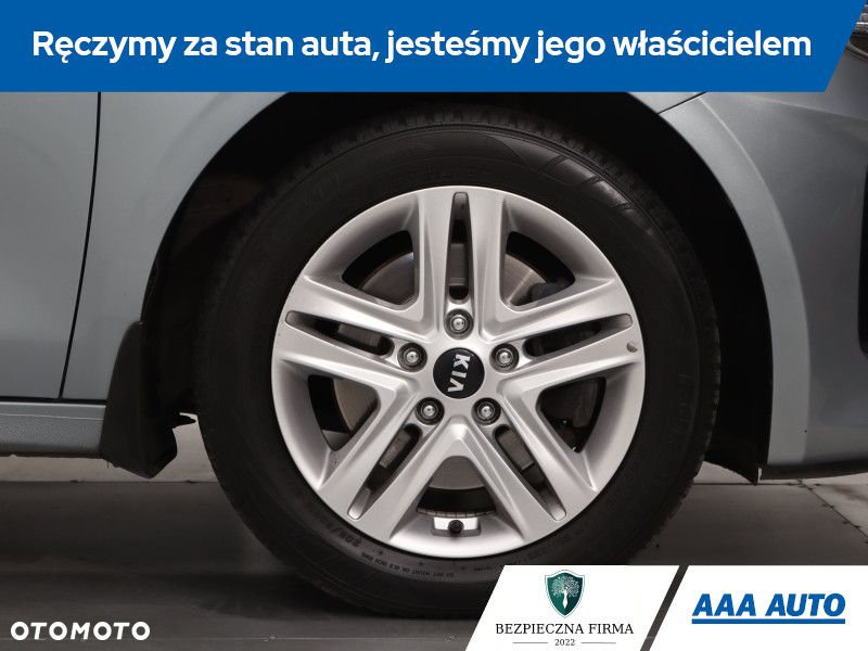 Kia Ceed - 16