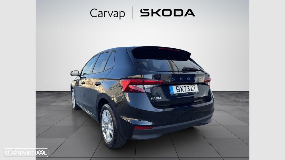 Skoda Fabia 1.0 TSI Selection - 2