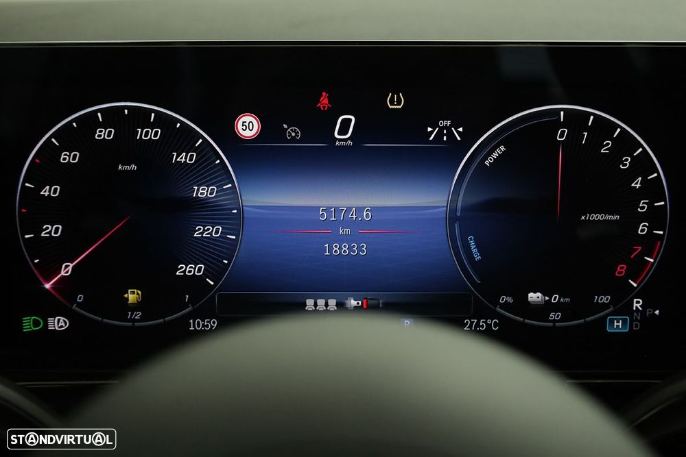 Mercedes-Benz B 250 e AMG Line - 16