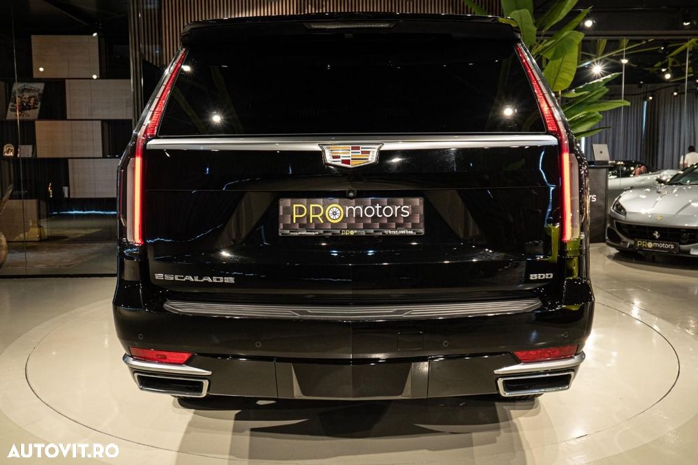 Cadillac Escalade - 19